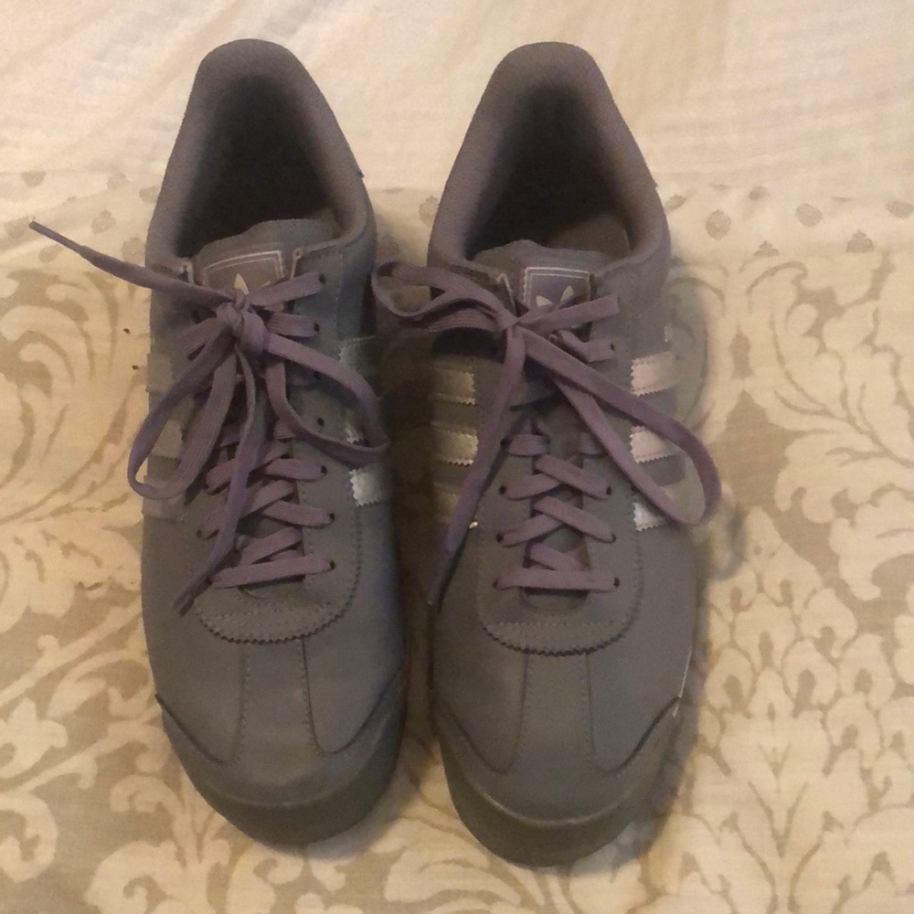 Mens Adidas Samoa Grey with Silver Accents.  Size 10 M
